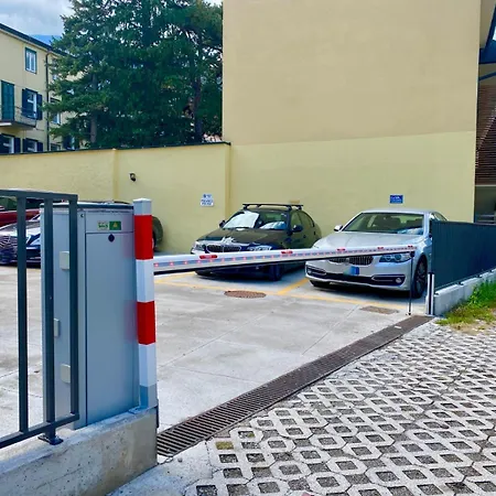 Spazioso E Accogliente Nel Centro Di Appartement *
