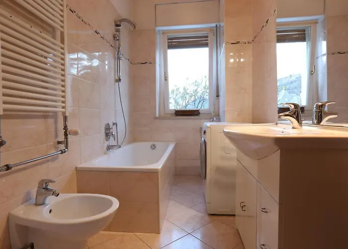 Spazioso E Accogliente Nel Centro Di *